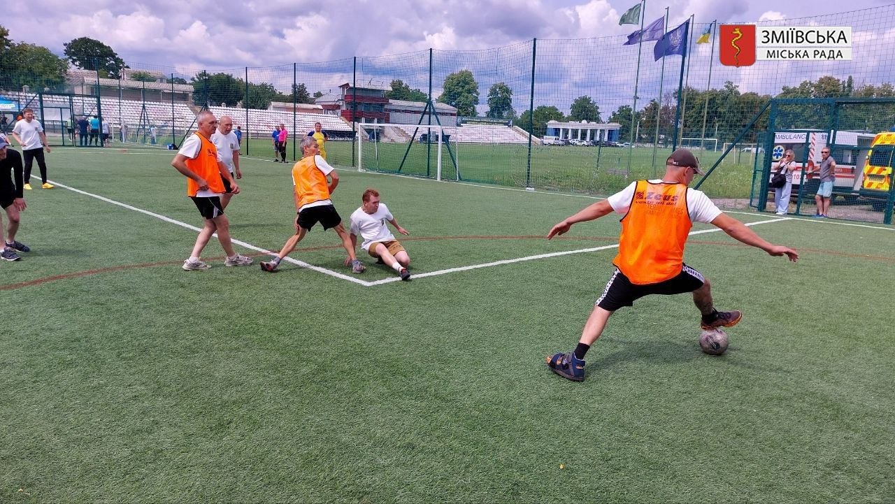 photo 5422868576458184810 y